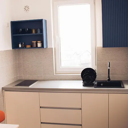 Azimut Art Διαμέρισμα Μπιέλινα