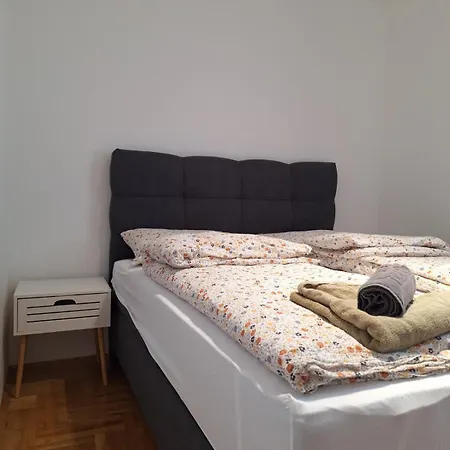 Azimut Art Διαμέρισμα